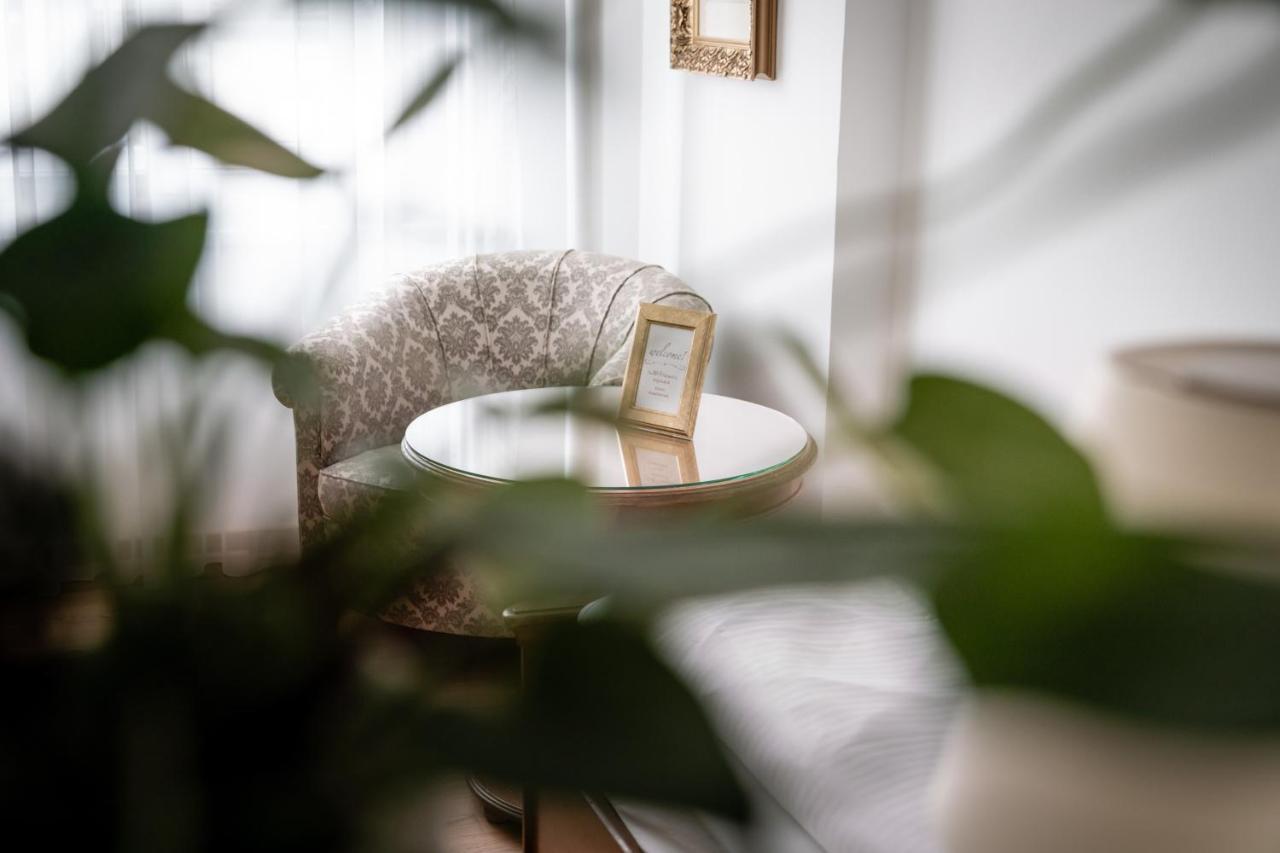 Stadthotel Styria Steyr Bagian luar foto