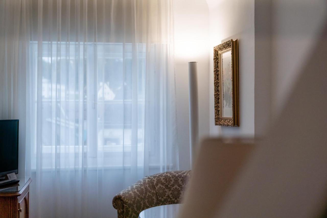 Stadthotel Styria Steyr Bagian luar foto