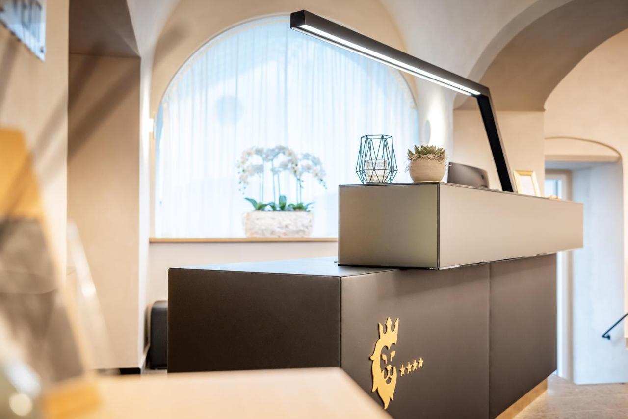 Stadthotel Styria Steyr Bagian luar foto