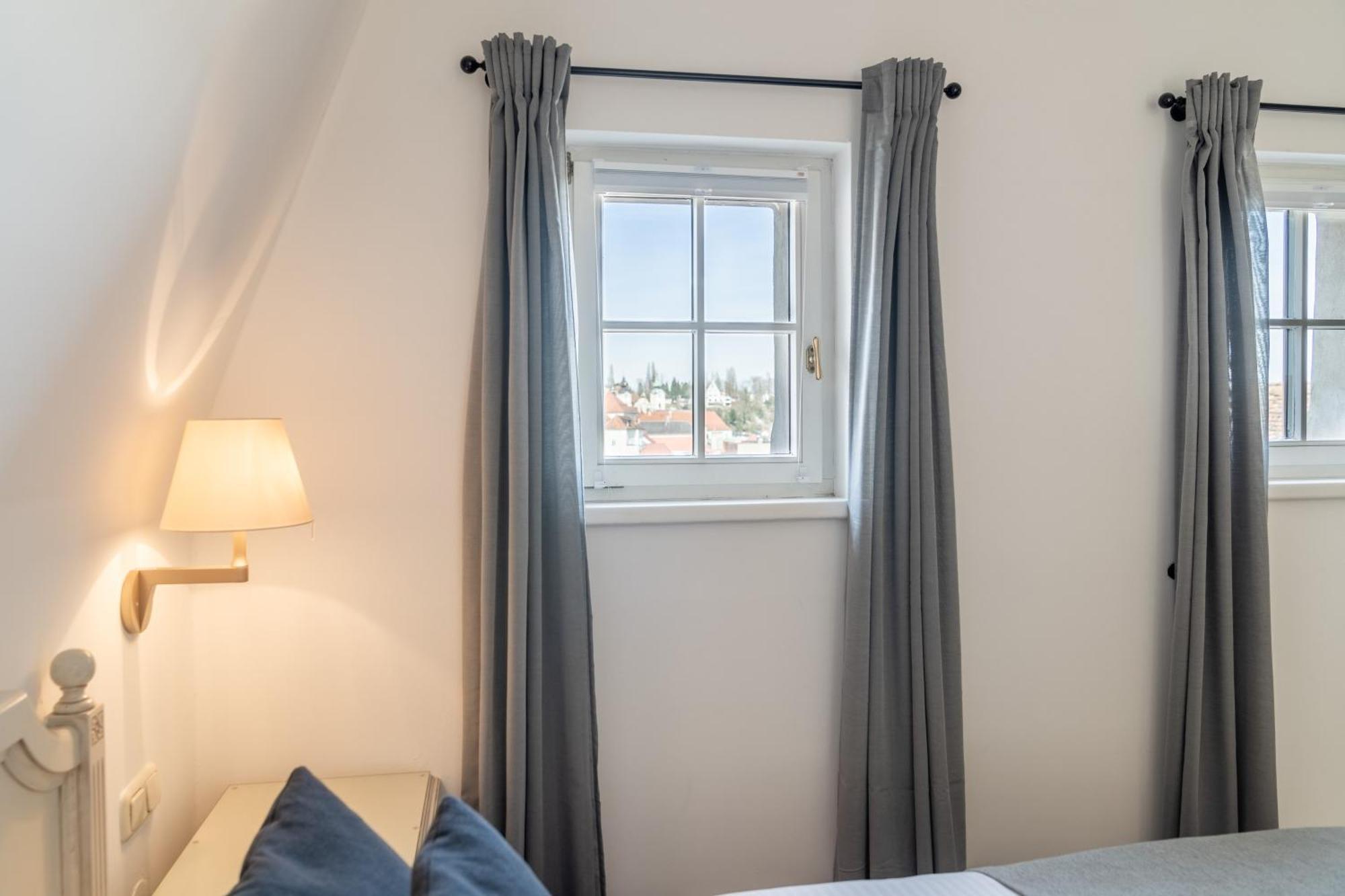 Stadthotel Styria Steyr Bagian luar foto