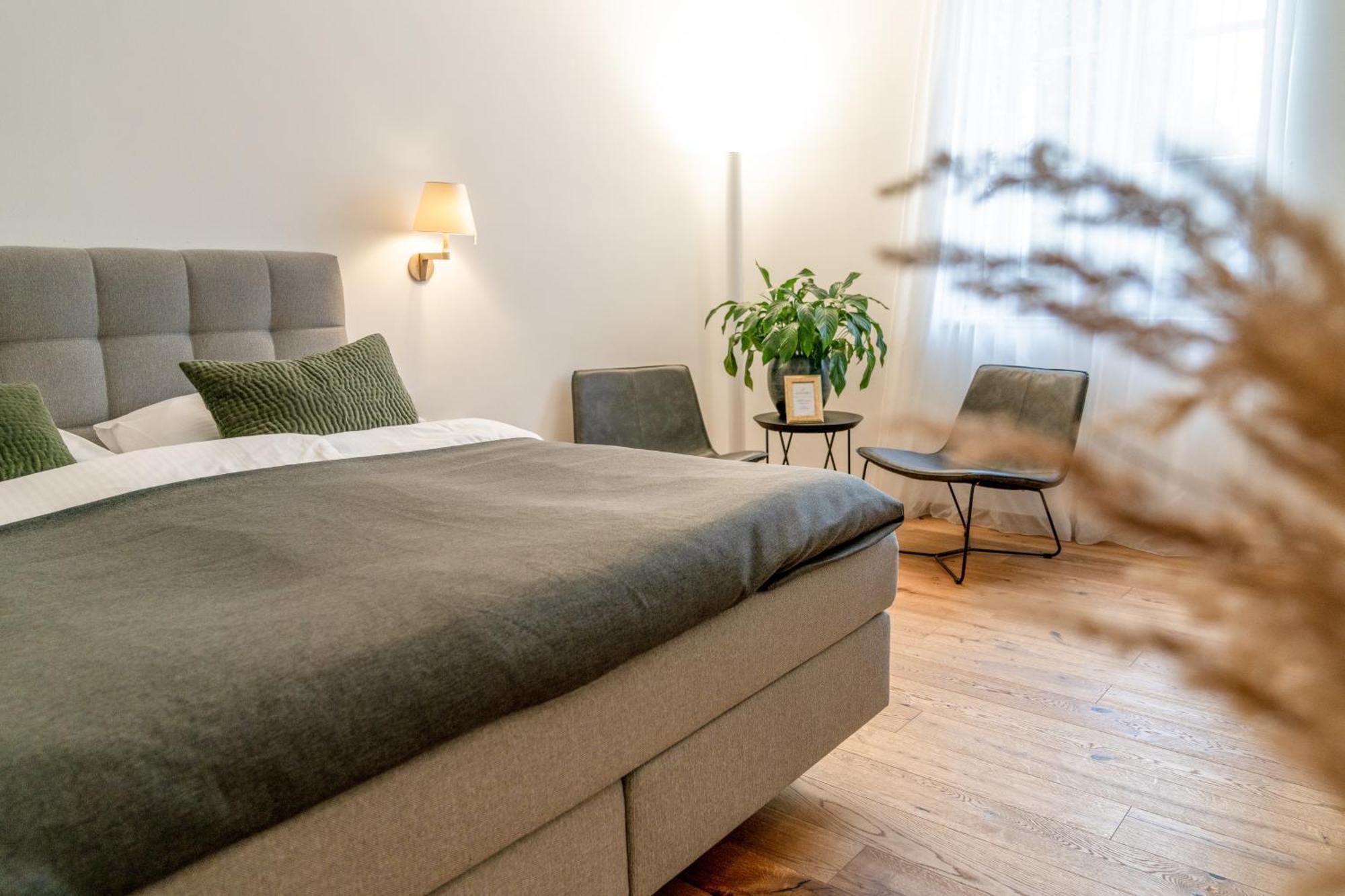 Stadthotel Styria Steyr Bagian luar foto