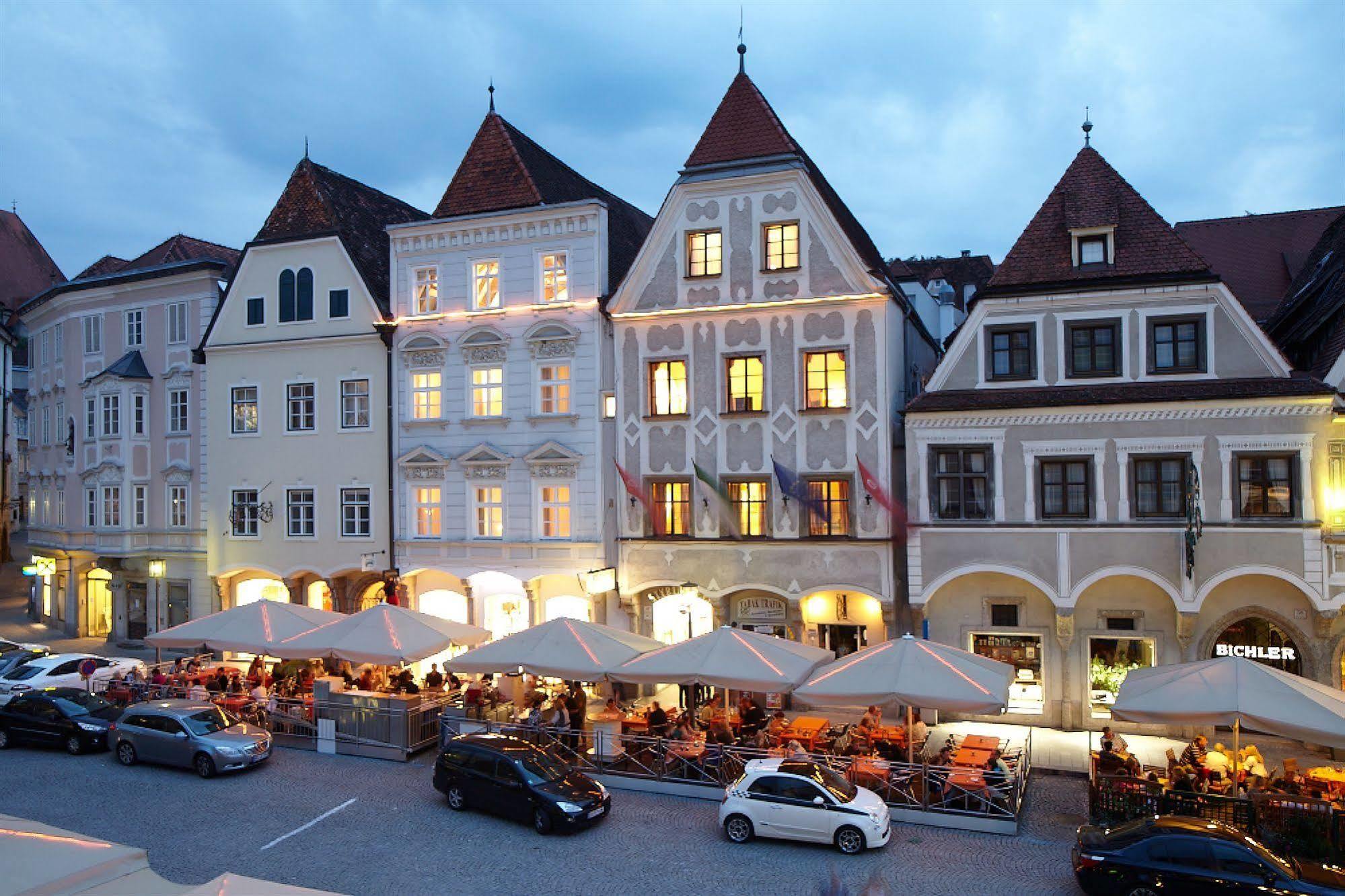 Stadthotel Styria Steyr Bagian luar foto
