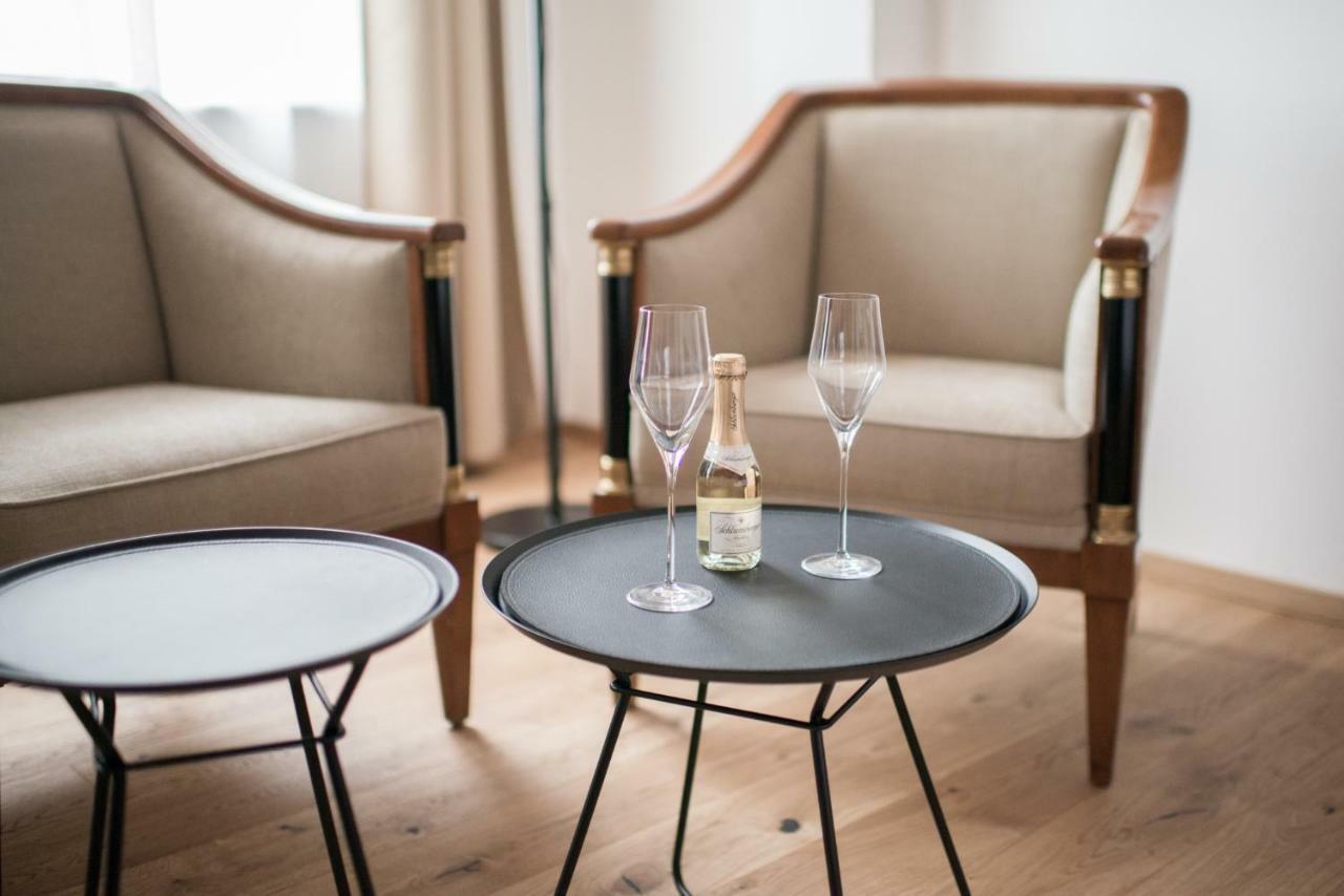 Stadthotel Styria Steyr Bagian luar foto